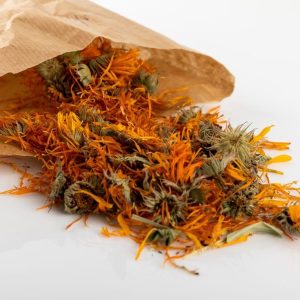 פרחי קלנדולה מיובשים